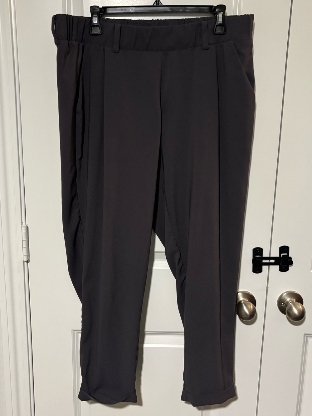 Torrid Charcoal Gray Paperbag Waist Tapered Cuffed Pants Size 1